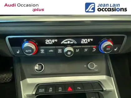 Photo 13 Audi Q3  35 TFSI 150 ch S tronic 7