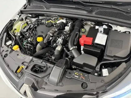 Photo 39 Renault Clio  Blue dCi 100 - 21N