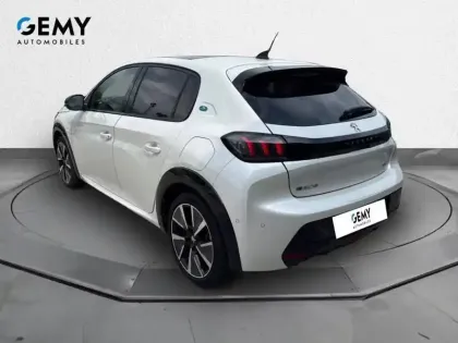 Photo 6 Peugeot 208  Electrique 50 kWh 136ch