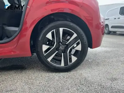 Photo 10 Peugeot 208  PureTech 100 S&S BVM6