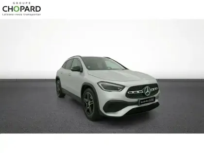 Photo 11 Mercedes GLA  250 e 8G-DCT