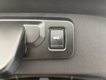 Photo 39 Renault Scenic  E-Tech électrique 220 ch grande autonomie
