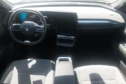 Photo 8 Renault Scenic  E-Tech électrique 220 ch grande autonomie