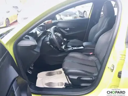 Photo 10 Peugeot 208  PureTech 100 S&S BVM6