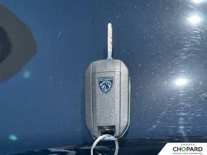 Photo 20 Peugeot 208  Hybrid 110 ch e-DCS6