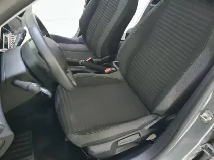 Photo 13 Peugeot 208  PureTech 75 S&S BVM5