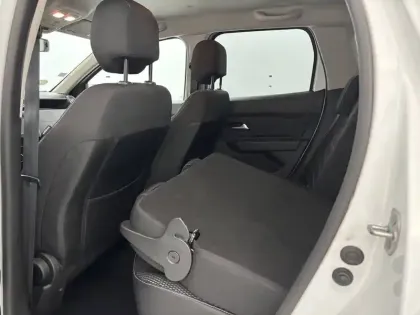 Photo 37 Dacia Duster  dCi 110 EDC 4x2