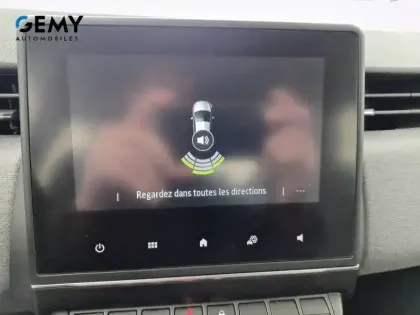 Photo 13 Renault Clio  E-Tech full hybrid 145 ch GSR2