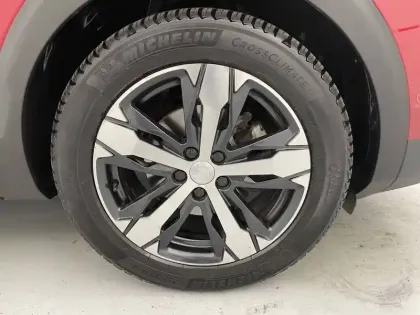 Photo 17 Peugeot 3008  PureTech 130ch S&S EAT8