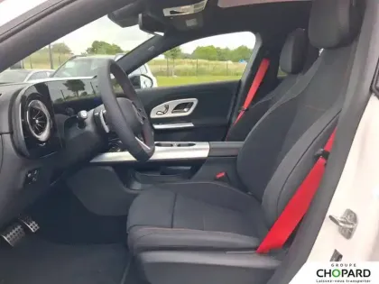Photo 10 Mercedes CLA  Shooting Brake 200