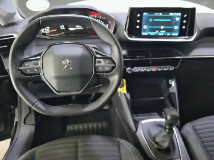 Photo 7 Peugeot 208  PureTech 100 S&S BVM6