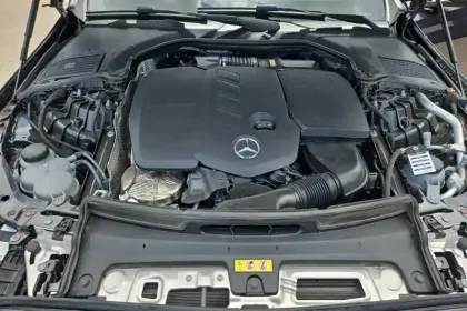 Photo 15 Mercedes Classe C  220 d 9G-Tronic