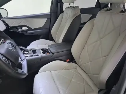 Photo 13 DS DS 7 DS7 Crossback Hybride E-Tense 225 EAT8
