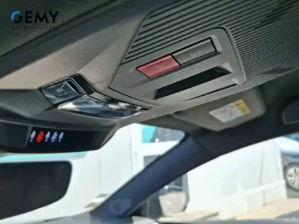 Photo 16 Peugeot 308  PHEV 180 e-EAT8
