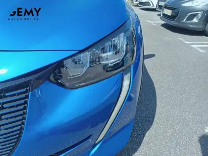 Photo 28 Peugeot 208  Electrique 50 kWh 136ch