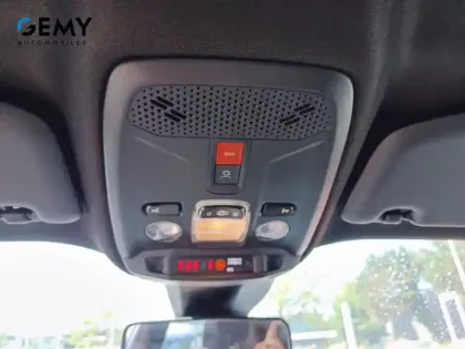 Photo 14 Peugeot 2008  PureTech 100 S&S BVM6