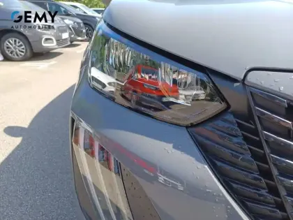 Photo 20 Peugeot 2008  PureTech 100 S&S BVM6