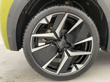 Photo 48 Peugeot 208  PureTech 100 S&S BVM6