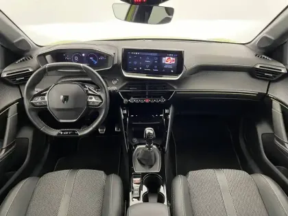 Photo 60 Peugeot 208  PureTech 100 S&S BVM6