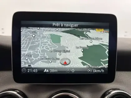 Photo 36 Mercedes GLA  180 d
