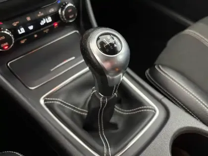 Photo 26 Mercedes GLA  180 d