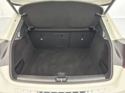 Photo 31 Mercedes GLA  180 d