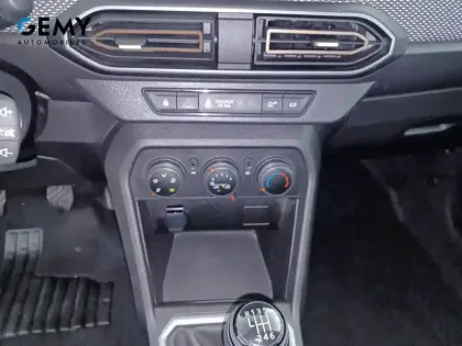 Photo 38 Dacia Sandero  ECO-G 100