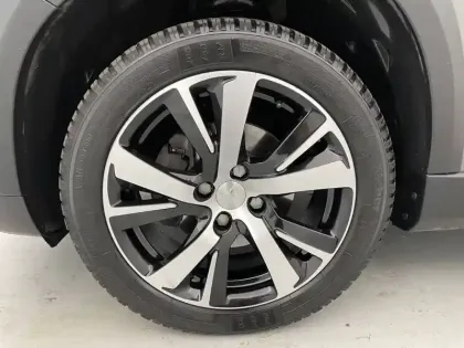 Photo 16 Peugeot 2008  1.2 PureTech 110ch S&S EAT6