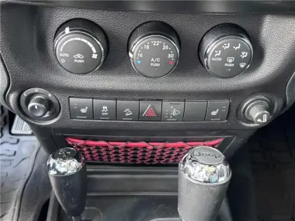Photo 28 Jeep Wrangler V6 3.6 PENTASTAR 284 - 4X4 ROCK TRAC BVA