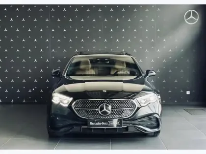 Photo 7 Mercedes Classe E  450 d 4MATIC AMG Line