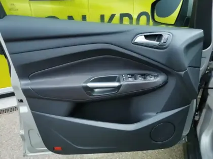 Photo 11 Ford C-Max Titanium 1.0 EcoBoost 125 ch B