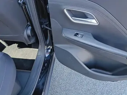 Photo 19 Mg ZS 1.5 Hybrid+ 197ch Comfort