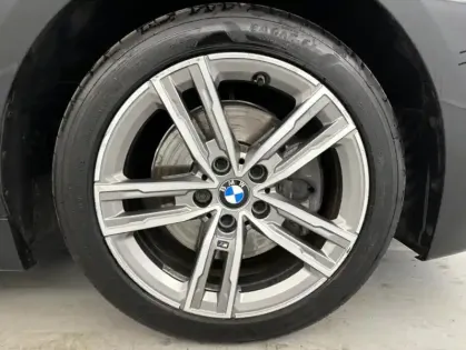 Photo 50 BMW Serie 1 118iA 136ch M Sport DKG7 + Sièges chauffants