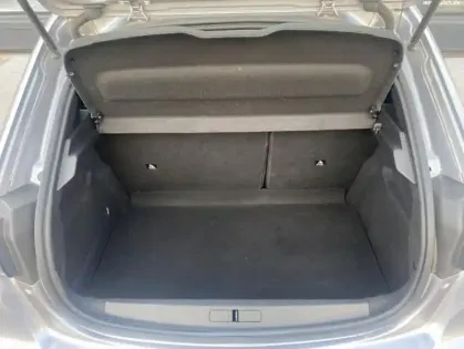 Photo 33 Peugeot 208 II PureTech 75 S&S Active Pack