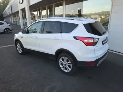 Photo 12 Ford Kuga 1.5 EcoBoost 120ch Stop&Start Titanium 4x2