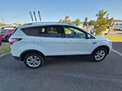 Photo 25 Ford Kuga 1.5 EcoBoost 120ch Stop&Start Titanium 4x2