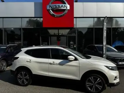 Photo 2 Nissan Qashqai  1.2 DIG-T 115ch N-Connecta