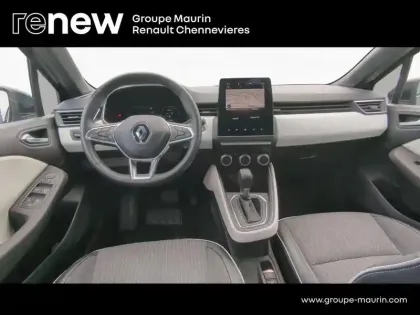 Photo 10 Renault Clio  1.6 E-Tech 145ch full hybrid Techno