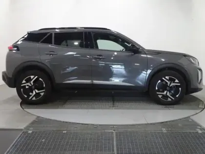 Photo 4 Peugeot 2008  1.2 Hybrid 136ch Allure e-DCS6
