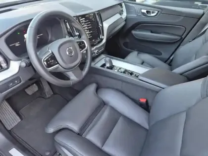 Photo 3 Volvo XC60  T6 Hybride Rechargeable 253 + 145ch Ultra Style Dark Geartronic 8 AWD