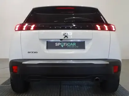 Photo 5 Peugeot 2008  1.5 BlueHDi 130ch S&S Allure Pack EAT8
