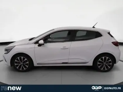 Photo 1 Renault Clio  1.6 E-Tech hybride 140ch Intens -21N