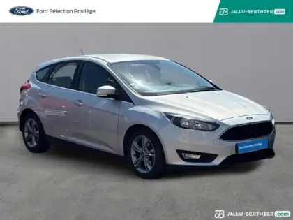 Photo 2 Ford Focus  1.0 EcoBoost 125ch Stop&Start Sync Edition