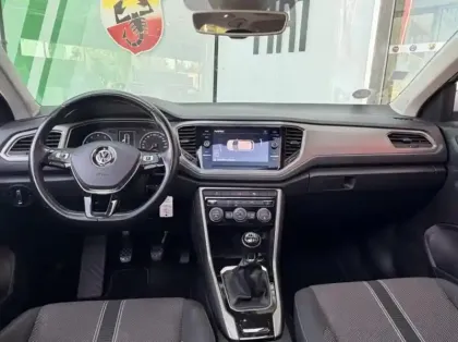 Photo 9 Volkswagen T-roc  1.0 TSI 115ch Lounge Euro6d-T 113g