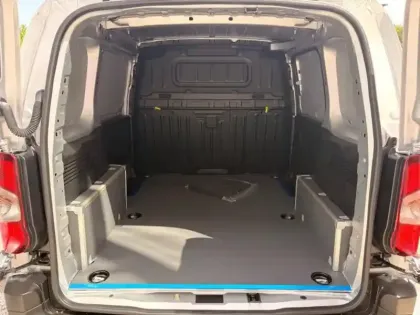 Photo 12 Fiat Doblo  Fg M Diesel 130ch automatique Pack Premium Connect