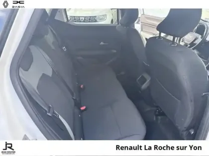 Photo 6 Dacia Duster  1.6 hybrid 140ch Extreme