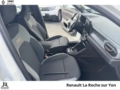 Photo 13 Dacia Duster  1.6 hybrid 140ch Extreme