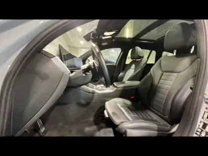 Photo 11 BMW Serie 3 Série 3 Touring M340dA xDrive 340ch M Performance