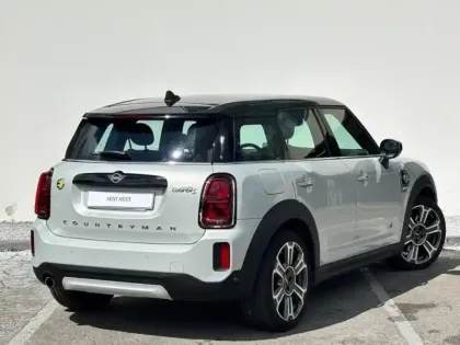 Photo 1 Mini Countryman  Cooper SE  125ch + 95ch Yours ALL4 BVA6