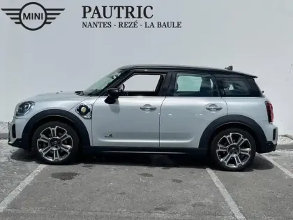 Photo 23 Mini Countryman  Cooper SE  125ch + 95ch Yours ALL4 BVA6